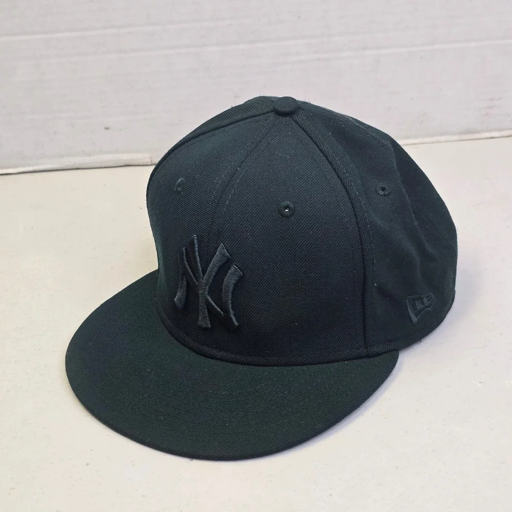 New Era Men's 59FIFTY New York Yankees Fitted Hat 7 1/2 Dark Green Wool Cap U7